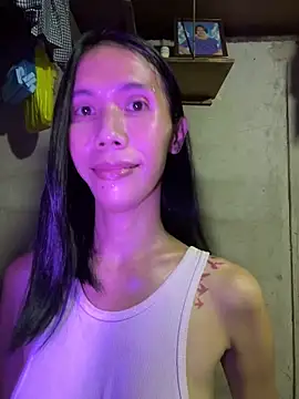 bellaUtops online show from April 1, 1:34 pm