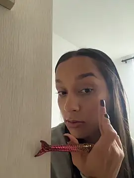 Brunettecollins05 online show from March 24, 7:08 pm