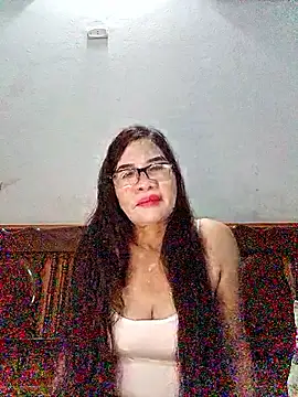 Tythy-yolee online show from November 6, 11:27 am