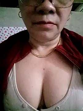 small-house123 online show from February 21, 6:36 am