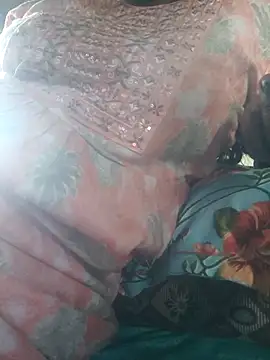 hyd couple7878 online show from April 16, 10:26 am