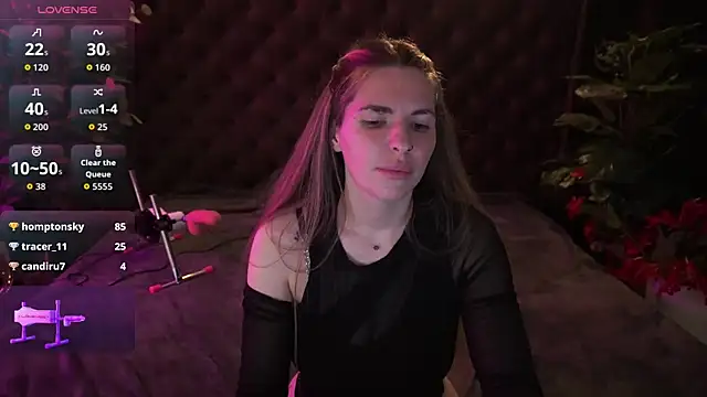 DanielaReign online show from April 2, 2:25 pm