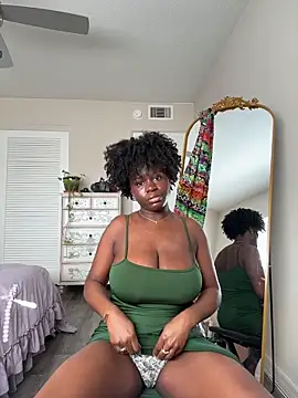 ladiosa selene online show from March 21, 9:42 pm