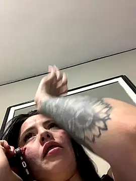 Naomii2 online show from November 27, 4:26 am