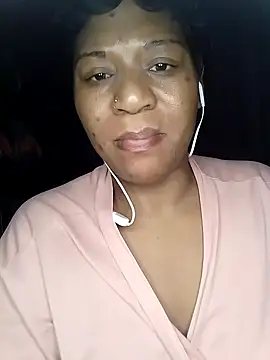 juicylips58 online show from November 7, 3:17 pm