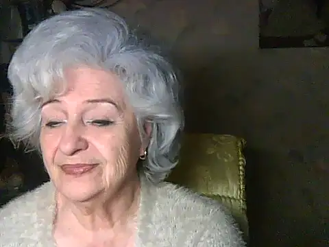 ValeriaKroww online show from April 14, 5:13 pm