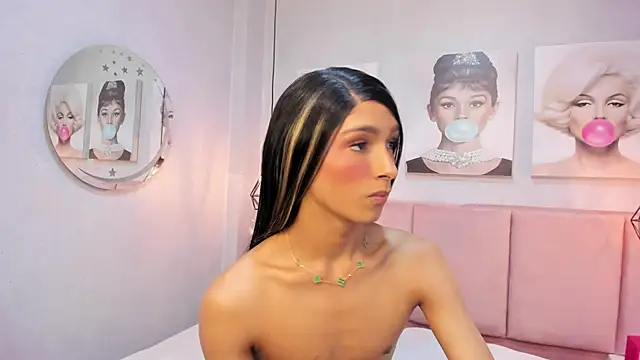 sensual skinny online show from November 19, 2:33 am