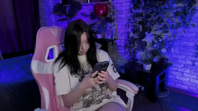 Hanako Rey online show from February 18, 1:10 pm