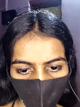 Thaper Meera2 online show from April 3, 6:06 pm