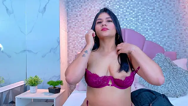 ValeriaMonet online show from November 11, 8:17 pm