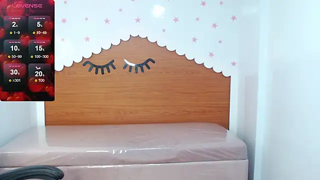 scarlett percy t online show from February 19, 10:30 pm