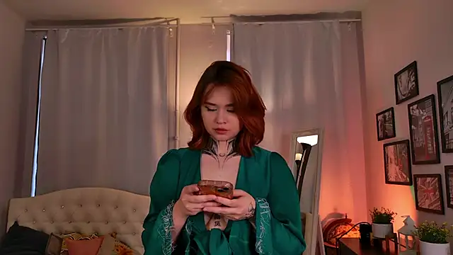 Allurelle online show from November 15, 6:47 am