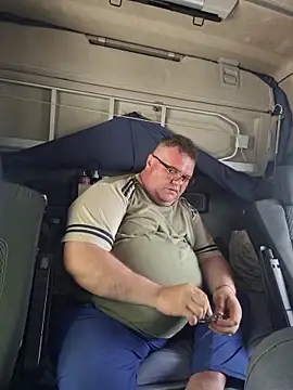 Tataurs online show from April 21, 11:17 am