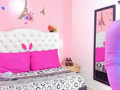 Yineth Hot online show from November 15, 11:06 pm