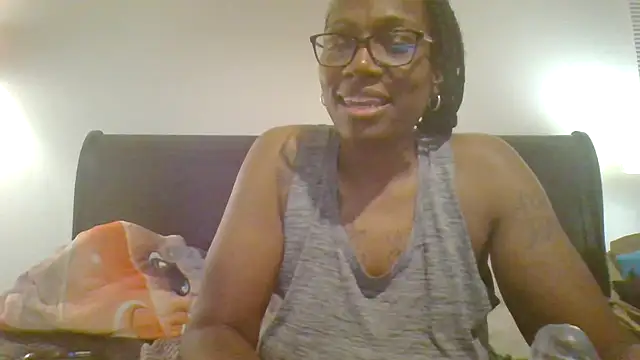 SweetParadise00 online show from November 28, 5:32 am