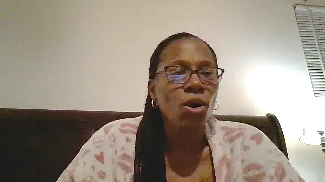 SweetParadise00 online show from November 10, 4:18 am