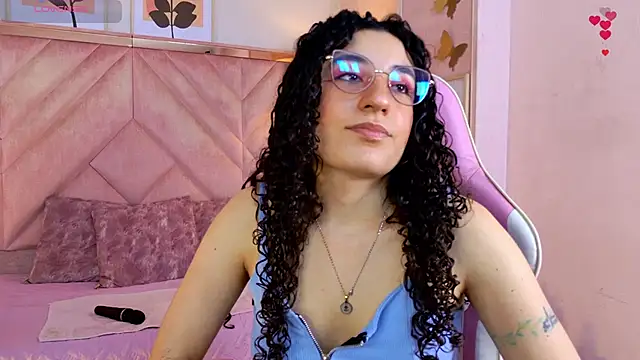 DemiJones  online show from April 14, 4:12 am