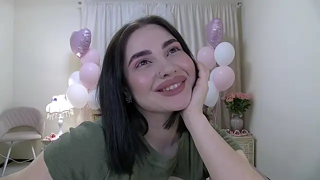 AdrianaTorres online show from February 19, 5:51 am