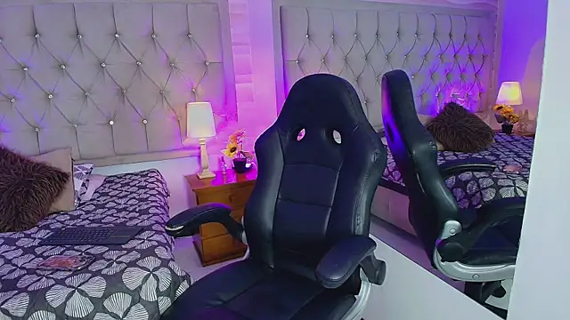 Liathompson FG online show from March 16, 7:40 pm