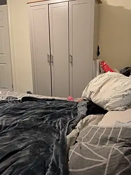 bry8661 online show from December 5, 9:32 am