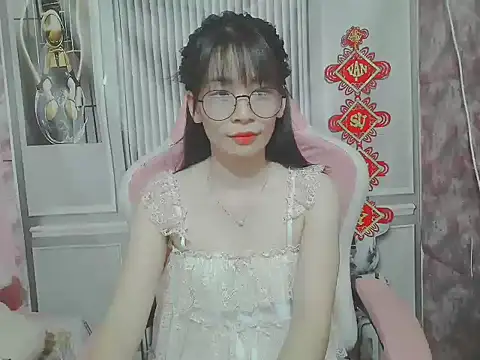 Ella039 online show from May 19, 1:56 am