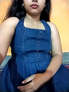 Sexy Divya   online show from March 28, 9:09 am
