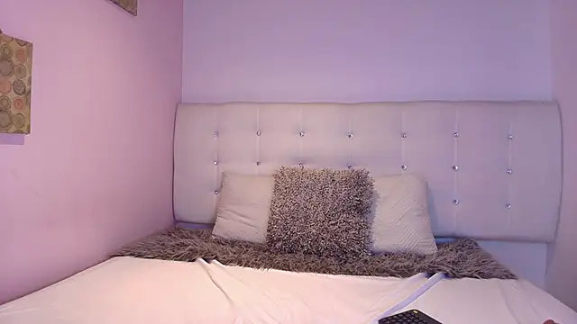 meredith jones online show from November 18, 3:07 am