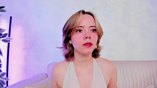 AnnaTylor online show from December 19, 12:41 pm