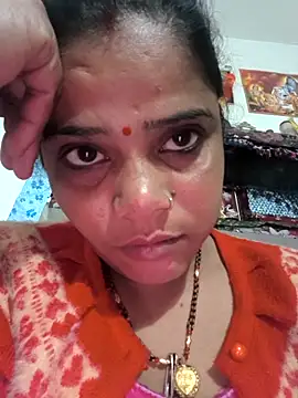 Hot suini online show from December 22, 3:04 pm