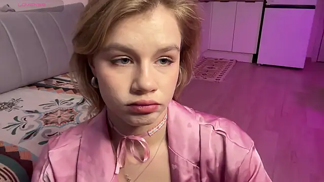 MiroslavaFairy online show from November 18, 12:50 pm