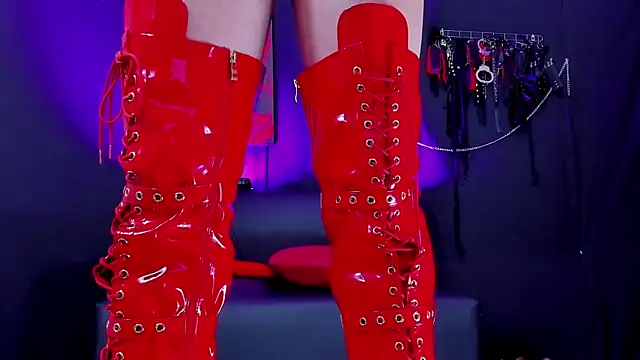 MartinaStones online show from May 16, 12:24 am