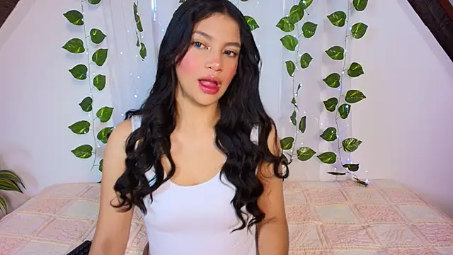 lucia sweeet online show from December 1, 2:09 pm