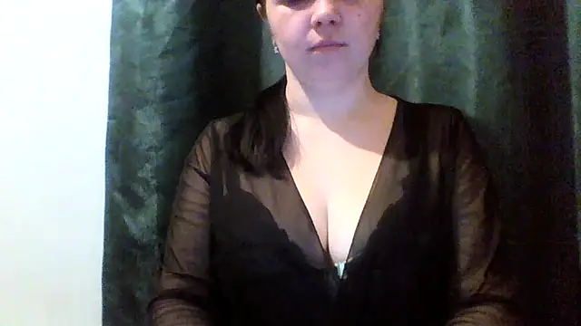 Vitalina282128 online show from February 17, 1:49 am