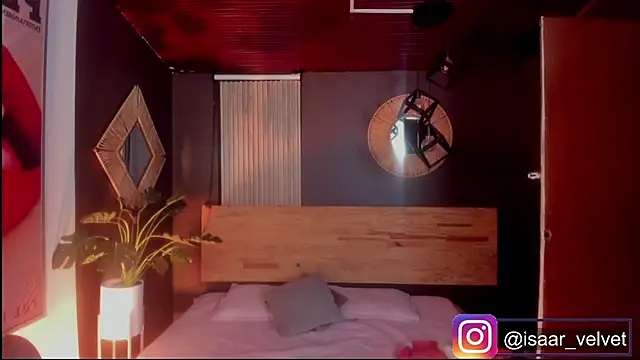 Velvet Dreamss online show from February 18, 12:37 pm