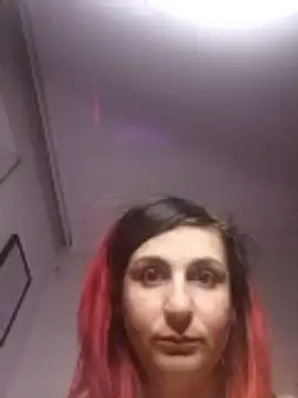 AuroraAllure 27 online show from April 7, 6:32 pm