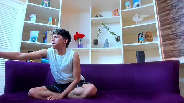 Boys Pranks online show from November 18, 8:32 pm