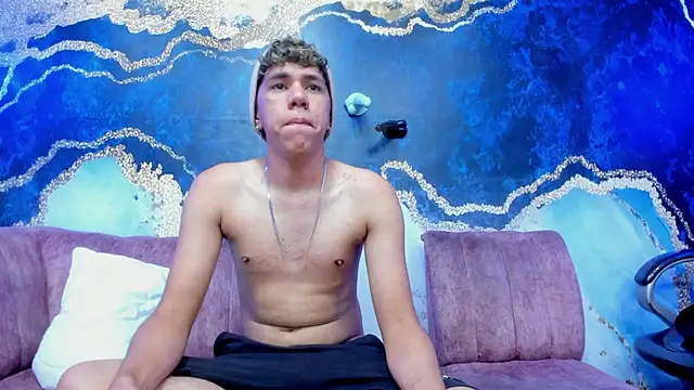 Boys Pranks online show from November 30, 9:41 pm