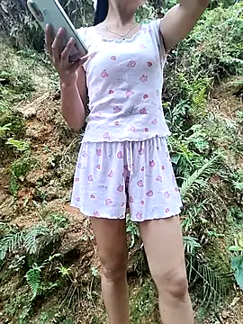 gugu0022 online show from June 7, 1:34 am