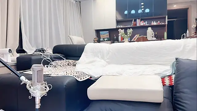 Butterbear online show from April 17, 12:29 pm