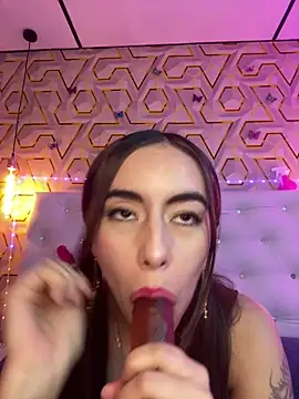 MelanyyJhonson15 online show from February 3, 2:53 am