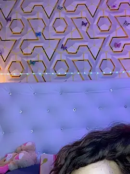 MelanyyJhonson15 online show from March 16, 6:17 am