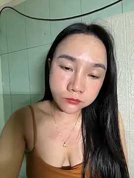 dusi-cute online show from November 18, 5:14 pm