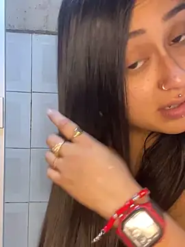 Felinamiau online show from December 3, 4:48 am