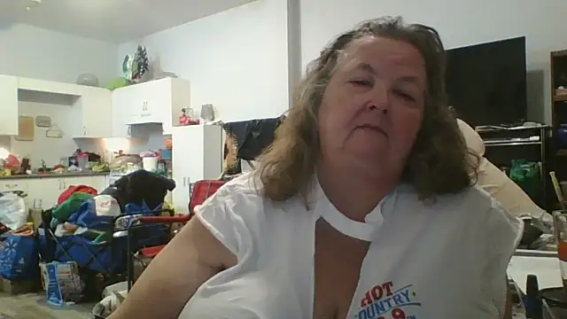 TiguhguhrsRose online show from November 25, 1:41 am