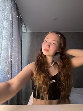 Holy Poly online show from February 4, 8:06 am