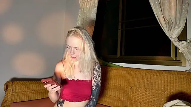 jane-booblegum online show from March 9, 10:02 pm