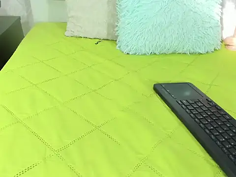 noa-camila online show from November 21, 1:13 pm