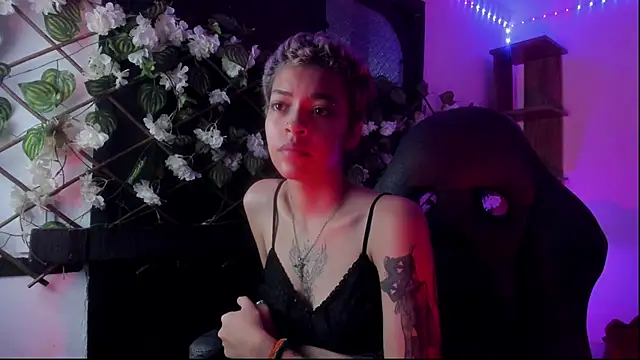 Anny Kiitty online show from January 7, 4:16 am