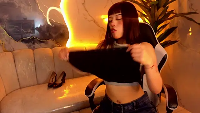 Emily Tx  online show from November 27, 3:09 am