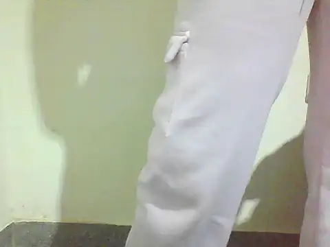 StormzyLeila online show from November 21, 2:57 am